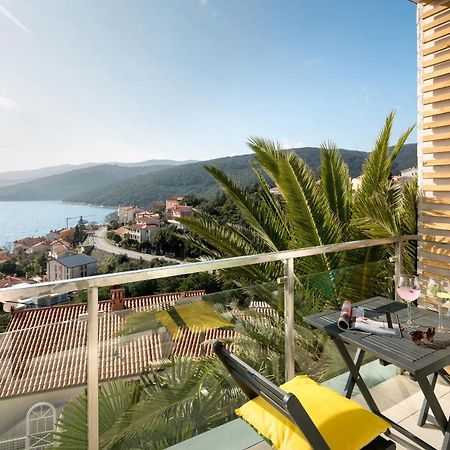 Small Apartment With A Big View Rabac Kültér fotó