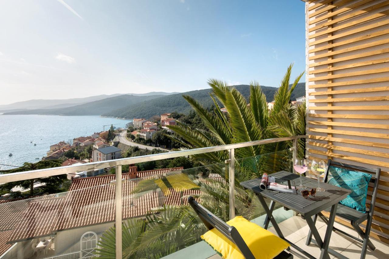 Small Apartment With A Big View Rabac Kültér fotó