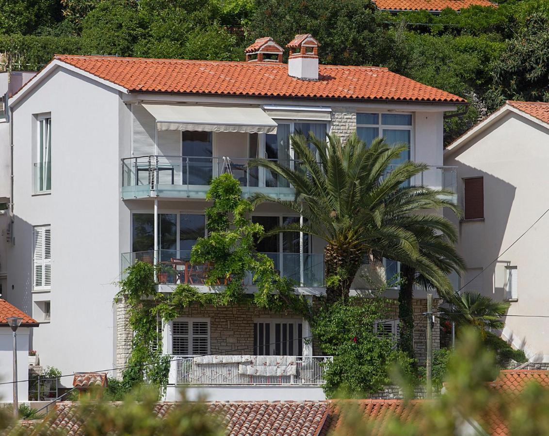 Small Apartment With A Big View Rabac Kültér fotó